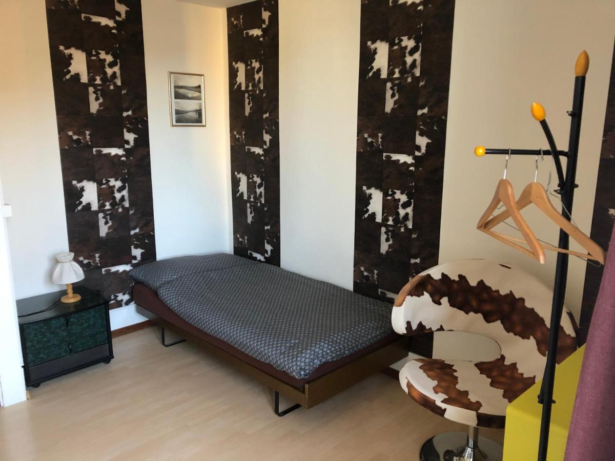Chambres D'Hotes Le Passiflore Les Brenets Екстериор снимка