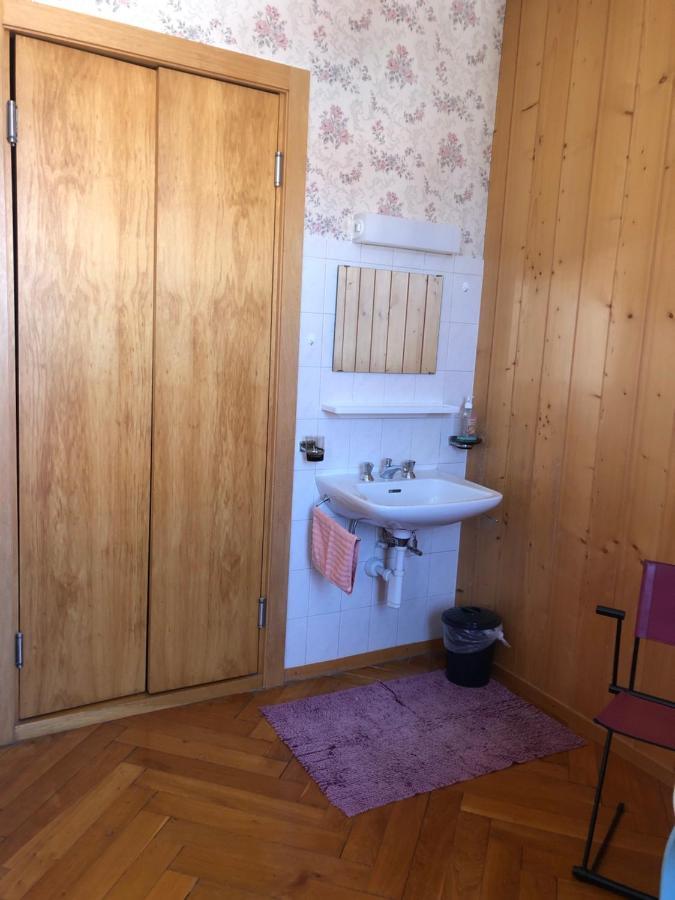 Chambres D'Hotes Le Passiflore Les Brenets Екстериор снимка