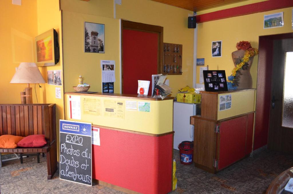 Chambres D'Hotes Le Passiflore Les Brenets Екстериор снимка