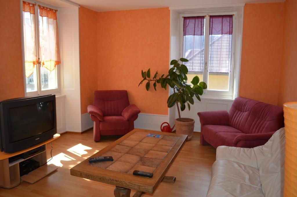 Chambres D'Hotes Le Passiflore Les Brenets Екстериор снимка